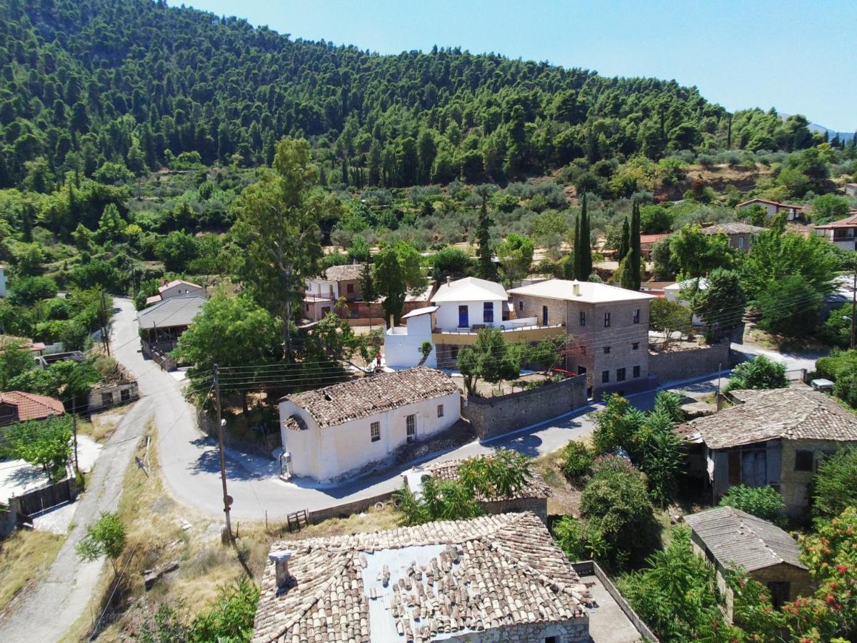 The Old Olive Mill House Aegae Exterior foto