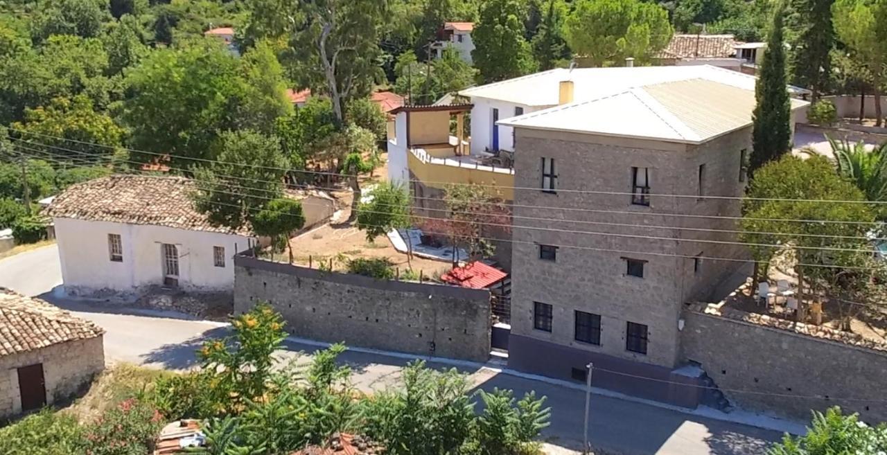 The Old Olive Mill House Aegae Exterior foto