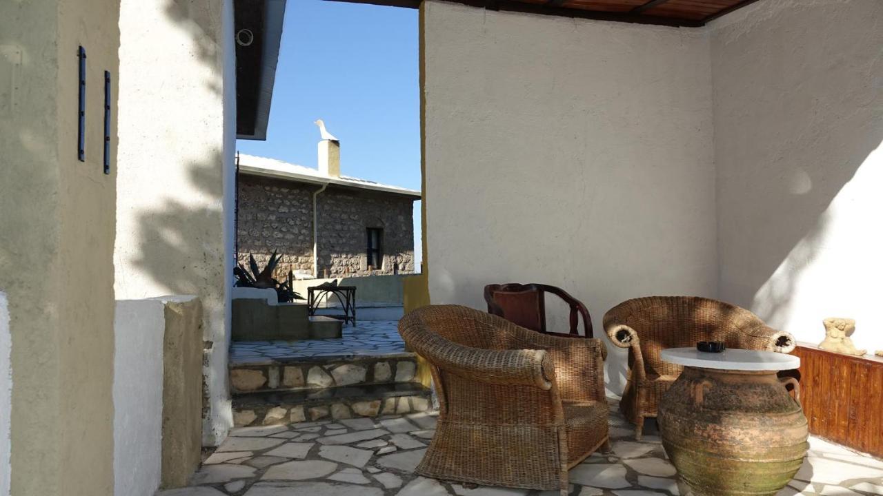 The Old Olive Mill House Aegae Exterior foto